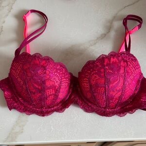 Victoria's Secret Fuchsia Lace Bra